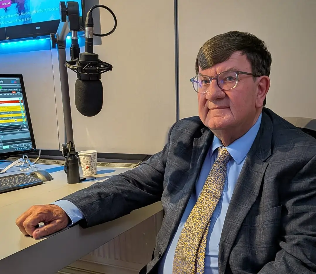 Steven Broomhead MIX56 Warrington Borough Council