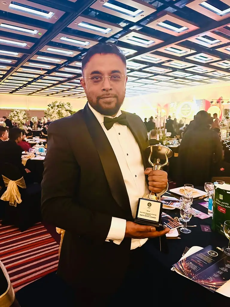 naz spice lounge best indian in cheshire 2025 MIX56