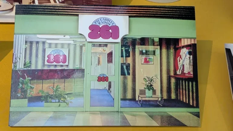 Piccadilly Radio Reception at Piccadilly Plaza Manchester MIX56