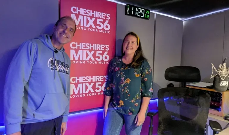 frankie dunn from masterchef joins phil in the morning MIX56