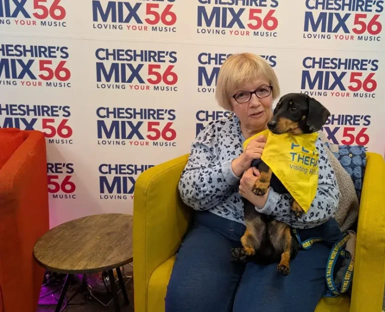 Linda pets as therapy joins phil in the morning with Dr Rosie Shire