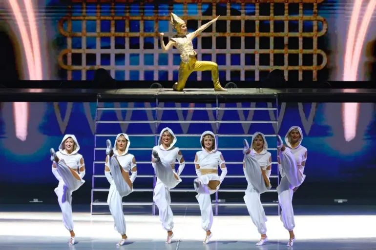 Lord of the dance palace theatre review by phil roberts Cheshire MIX56