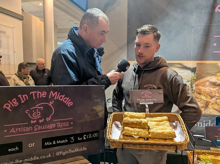 pig in the middle MIX56