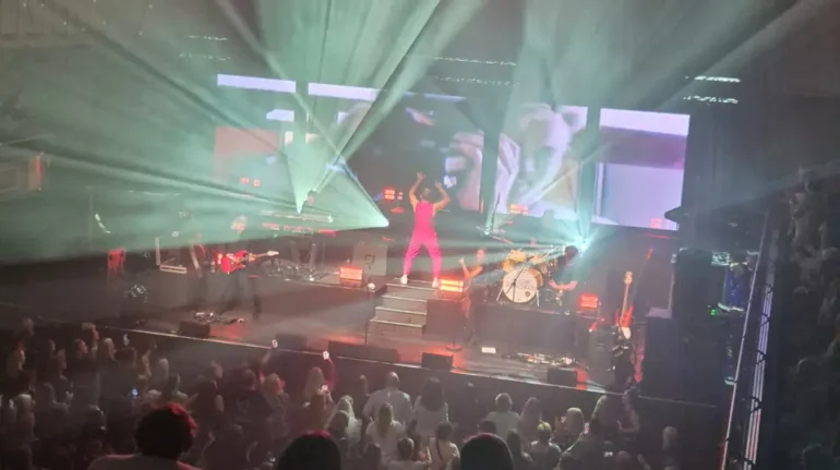 jason donovan parr hall MIX56