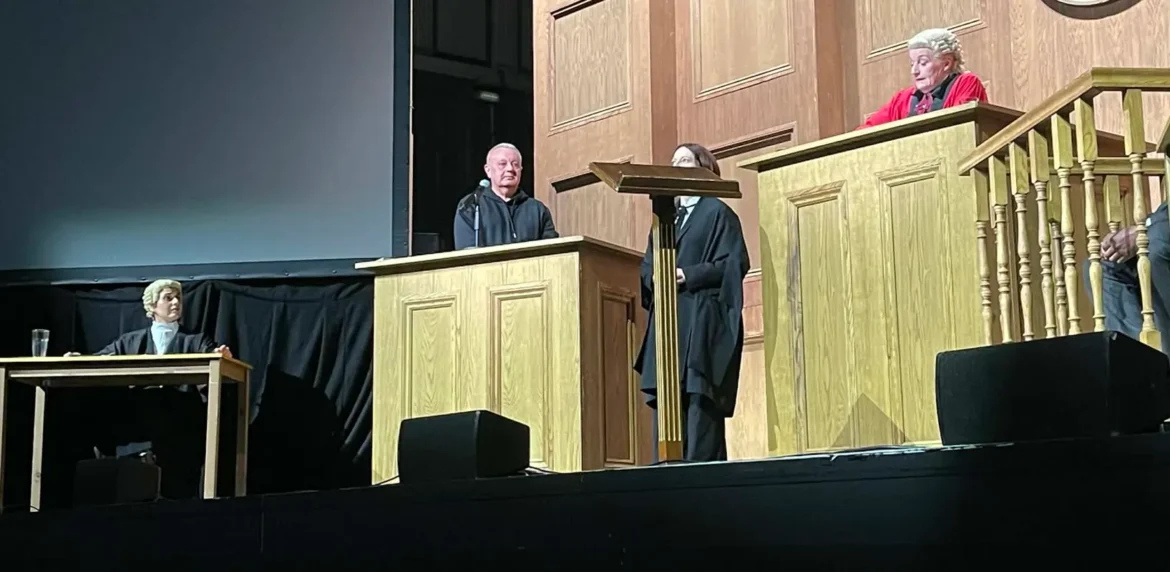 Ian James MIX56 appears in Murder Trial Tonight at Parr Hall