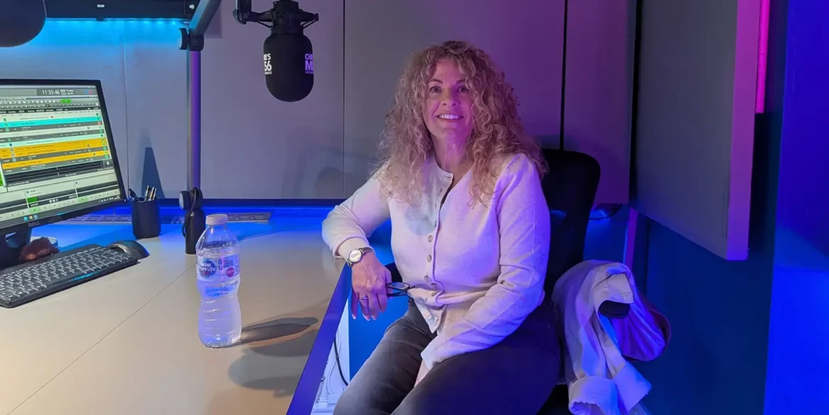 Kays cat club Kay Barker Lymm cat sitting service warrington