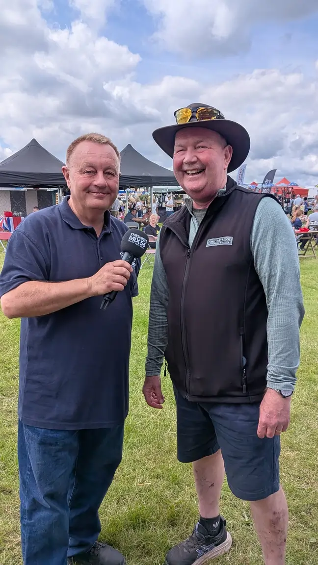 Jim from Adam Partridge Auction meets Ian MIX56