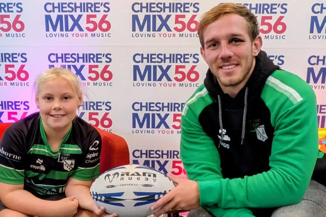 josh hadland rugby lymm phoebe MIX56 girls rugby team